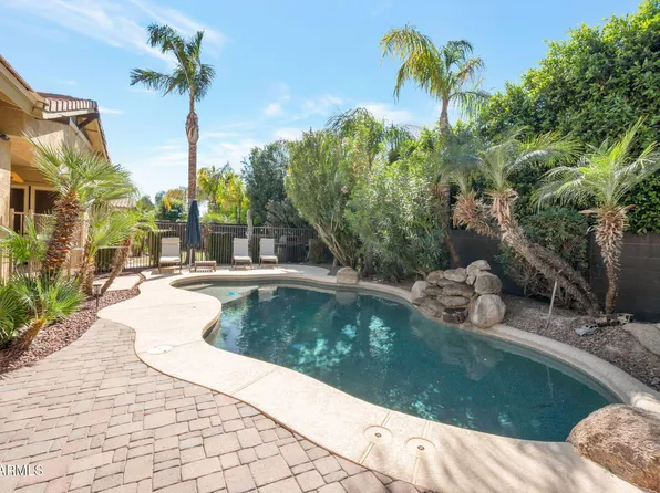 3380 S Holguin Way, Chandler, AZ 85248