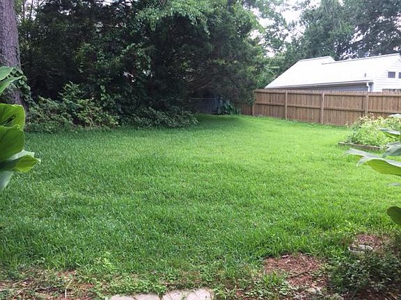 2nd image of 1529 Dacron Dr