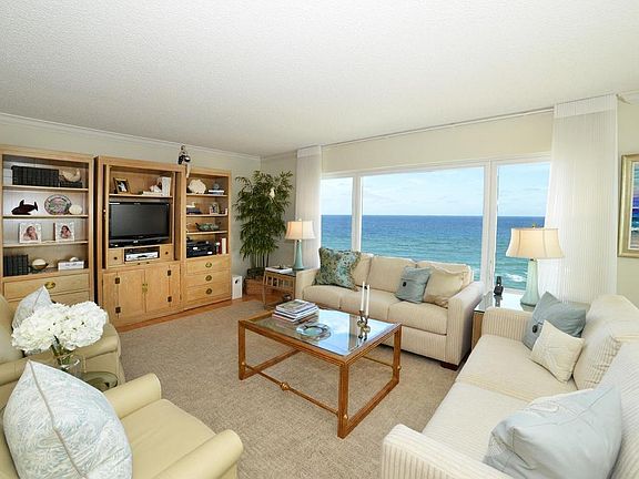 Home For Sale In Sabal Shores