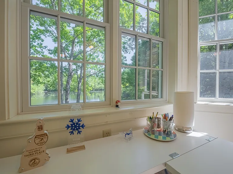 55 Hardy Rd — Photo 43