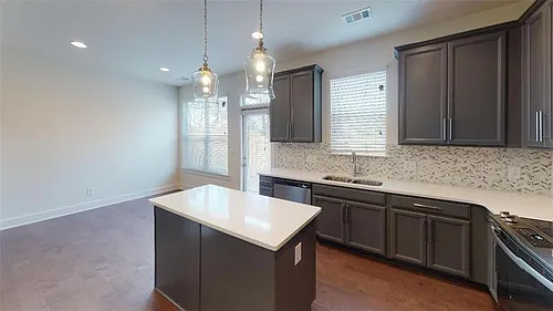 2156 Arnage Dr Photo 1