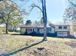 117 Gamble McClure Ln, Harrisburg, NC 28075