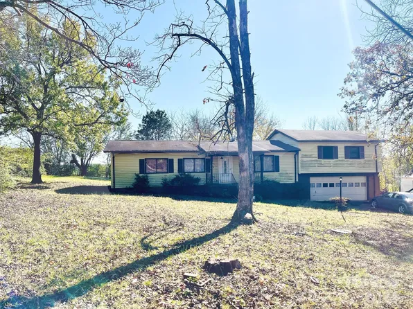 117 Gamble McClure Ln, Harrisburg, NC 28075
