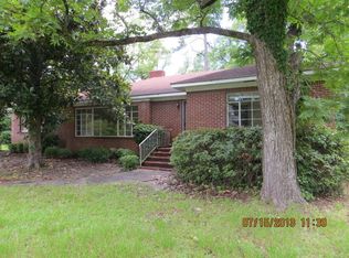 16 Graham St, Mc Rae Helena, GA 31055