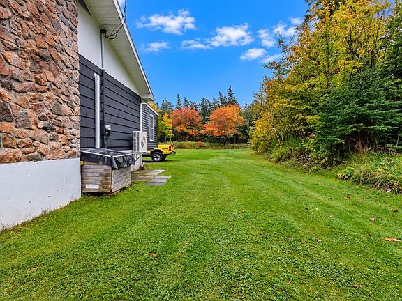 5th image of 274 Trout Brook Rd