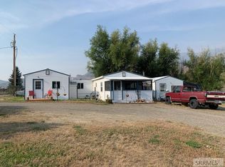 114 River Dr, Challis, ID 83226