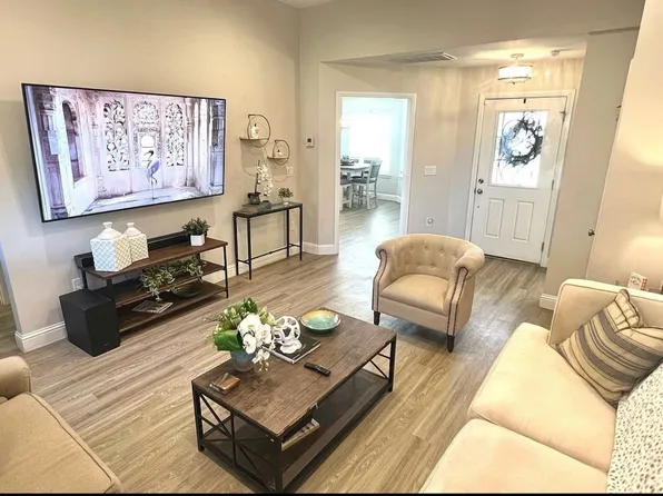 709 W Elm St, Denison, TX 75020