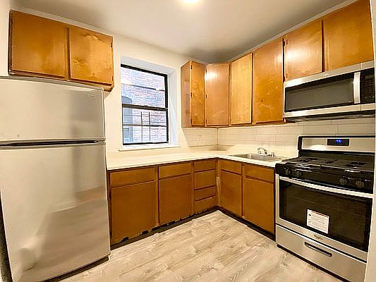 1st image of 75 Elwood Ave #3F