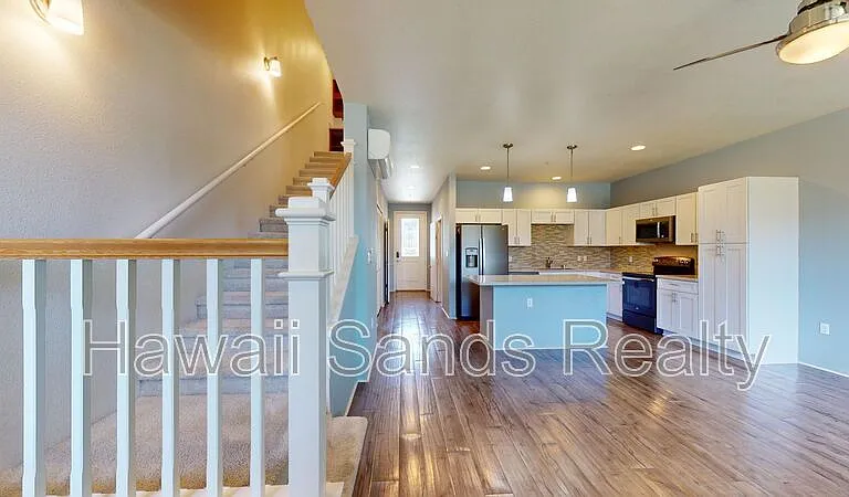 801 Kakala St #304 — Photo 8