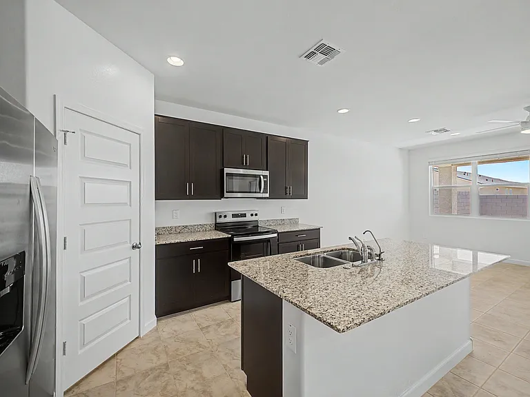 5457 E Cinder Ln — Photo 14