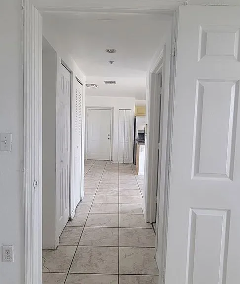 520 SW 5th St — Photo 44