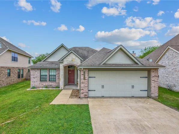 15530 Creek Meadow Blvd N, College Station, TX 77845