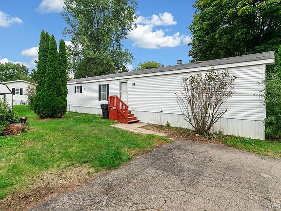 4th image of 351 N Squirrel Rd Lot 261