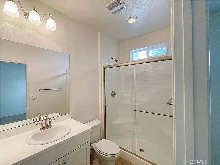 417 W Bagnall St — Photo 14