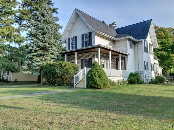 13325 Broadway St, Alden, NY 14004