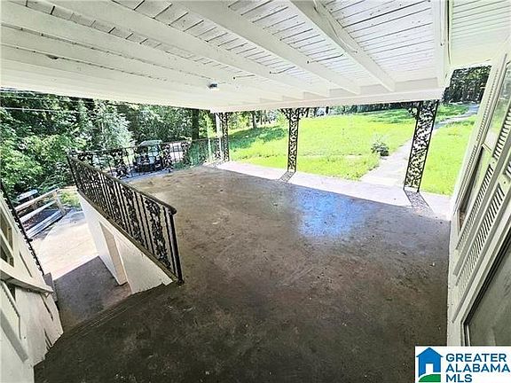 2nd image of 2176 Maywood Dr