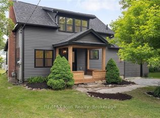 71 Taylor Rd, Bracebridge, ON P1L 1J5