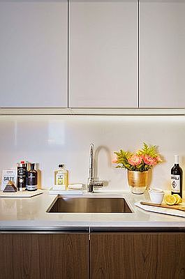 1st image of 605 W 42nd St Penthouse 1U