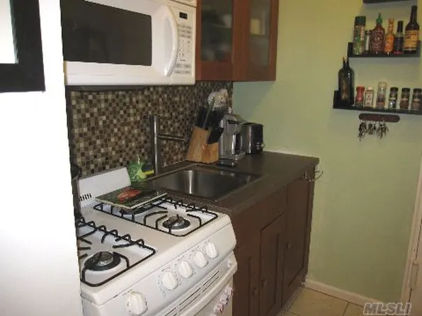 66-92 Selfridge Street image 1 of 10