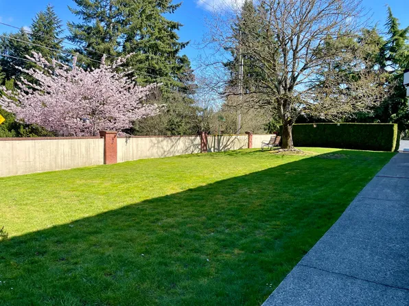 Fully Renovated Townhomes!, 4418 Rosedale St NW #93fdc854c, Gig Harbor, WA 98335