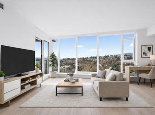 1401 Hunter St #1906, North Vancouver, BC