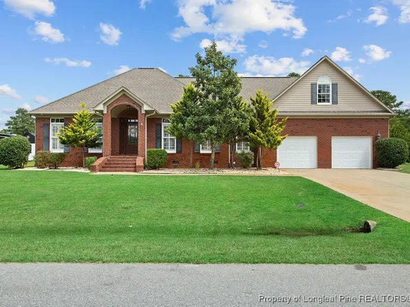 4453 Bent Grass Dr, Fayetteville, NC 28312