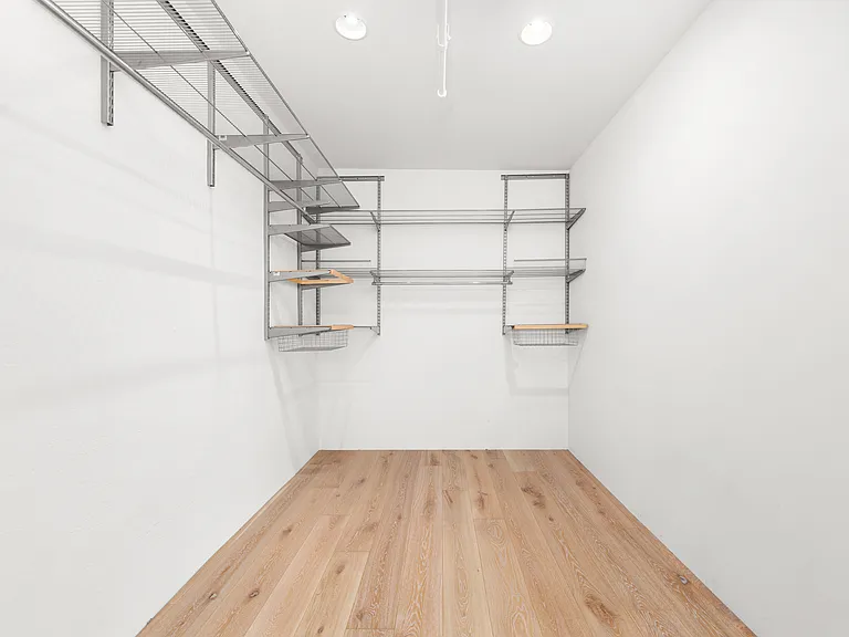 191 Chrystie St #4R — Photo 15