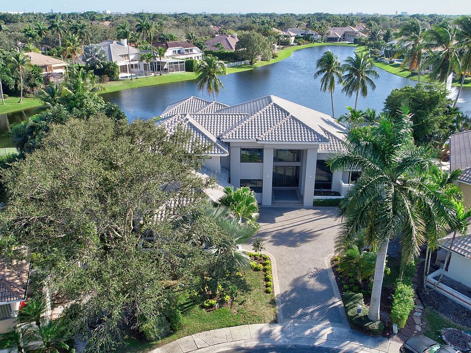 Home For Sale In Broken Sound Country Club