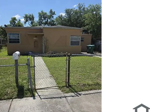 880 NW 74th St, Miami, FL 33150
