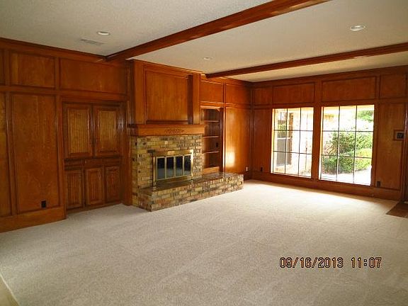 4th image of 3816 Sandia Dr