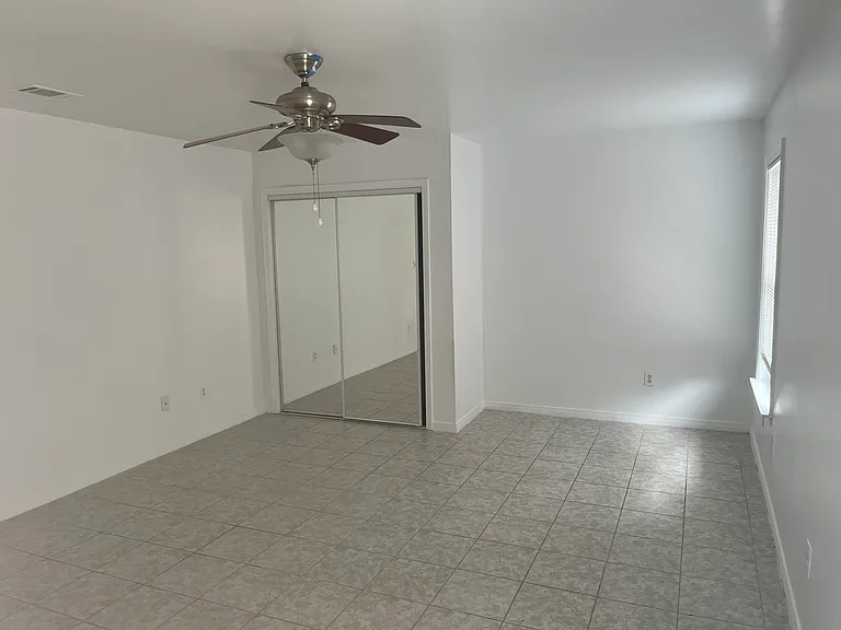 2279 Wallace Cir — Photo 13