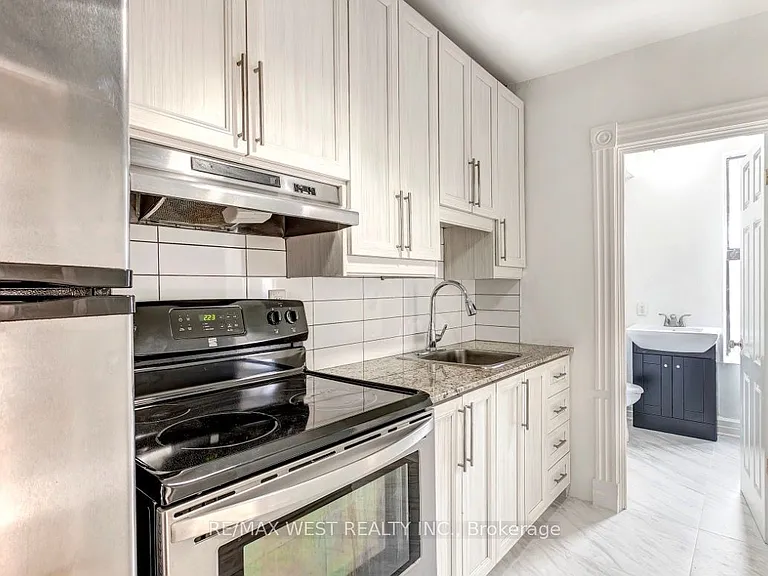 299 Pacific Ave #4 — Photo 4