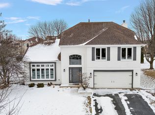 4711 Snapjack Cir, Naperville, IL 60564