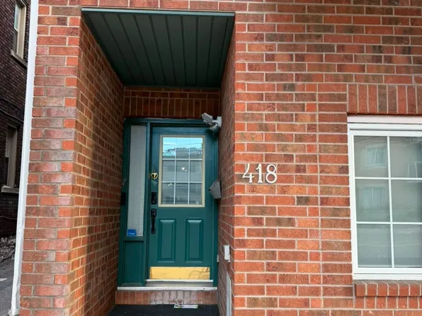 418 Somerset St W, Ottawa, ON K2P 0K2