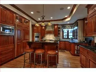 1185 Nevada Ave photo 1