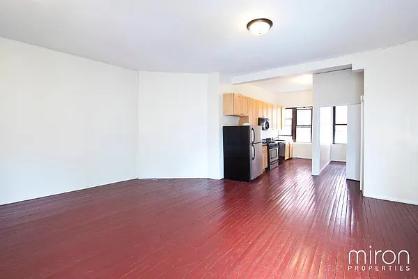 Rented by Miron Properties | media 34