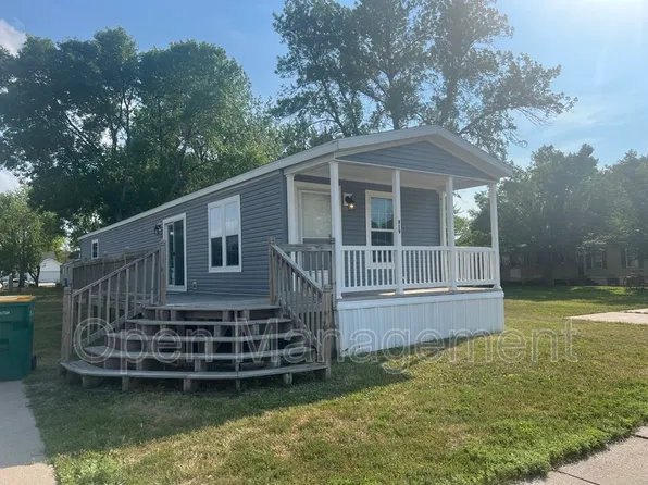919 3 1/2 Ave E Lot 37, West Fargo, ND 58078
