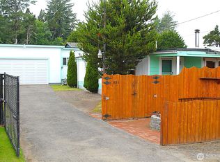 851 N Saint Helens St, Westport, WA