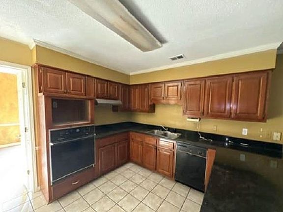 5th image of 4195 Long Creek Rd