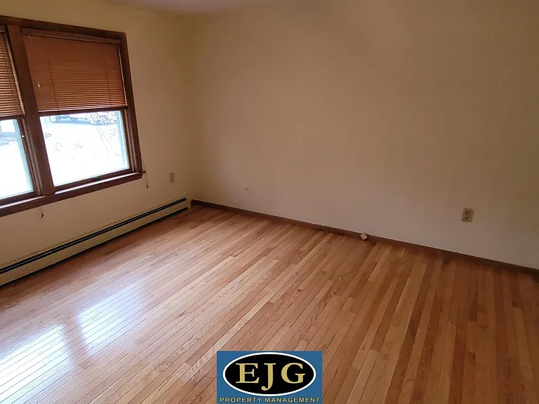 119 Haverhill Rd — Photo 42
