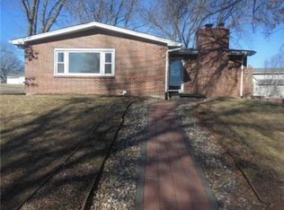 1414 McCauley Rd, Excelsior Springs, MO 64024