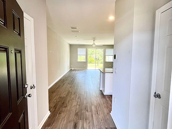 4th image of 150 Silver Fern Dr