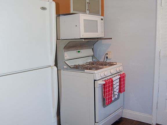 5th image of 3506 La Joya Dr