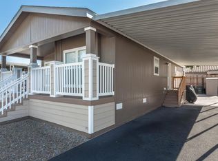 39 Clipper Ln, Modesto, CA 95356