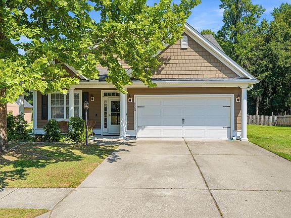 2nd image of 8560 Sentry Cir