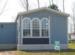 2519 Huntington Park Dr, Grand Forks, ND 58201