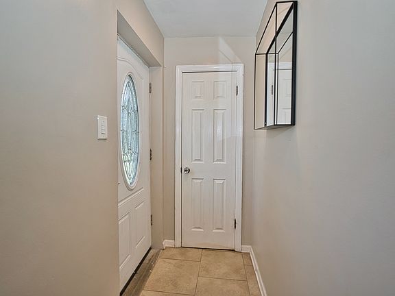 3rd image of 3509 W 73rd Pl