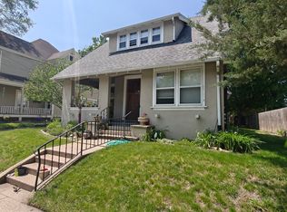 313 College Ave NE APT 1, Grand Rapids, MI 49503