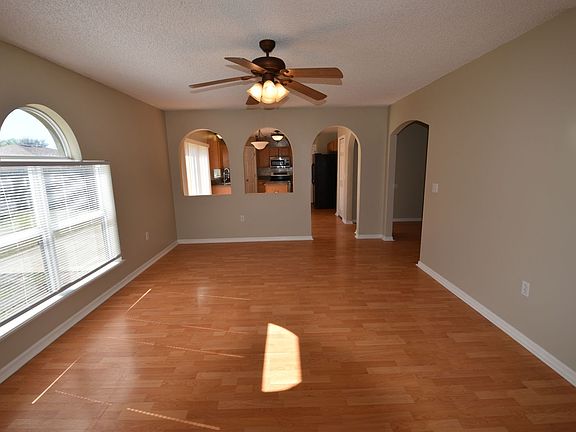 3rd image of 12723 Kings Lake Dr
