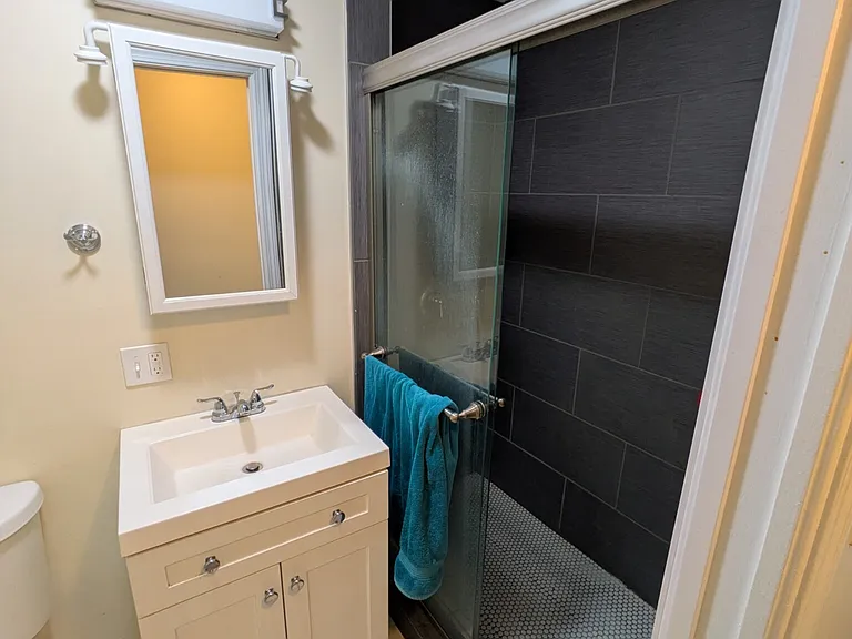 12 Mount Auburn St #5 — Photo 2